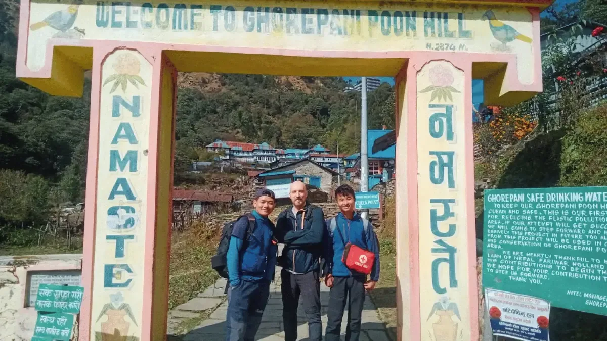 ghorepani-wel-come-gate