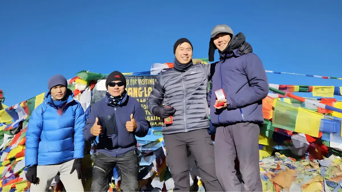 thorong-la-pass-1
